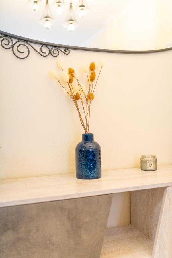 Niovi, Stylish Apartment Near The Waterfront Salonicco Esterno foto