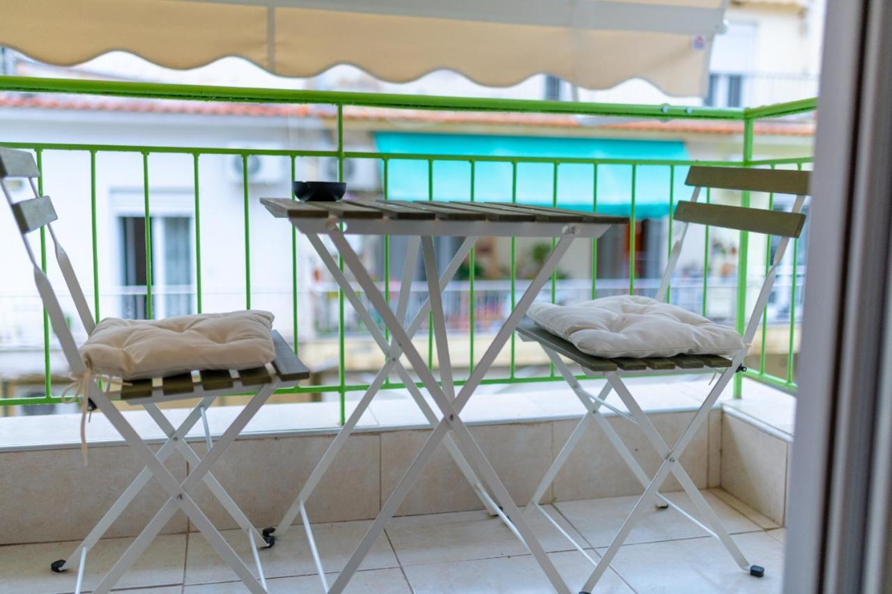 Niovi, Stylish Apartment Near The Waterfront Salonicco Esterno foto