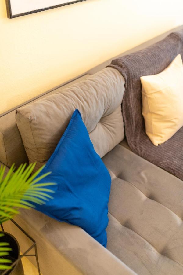 Niovi, Stylish Apartment Near The Waterfront Salonicco Esterno foto
