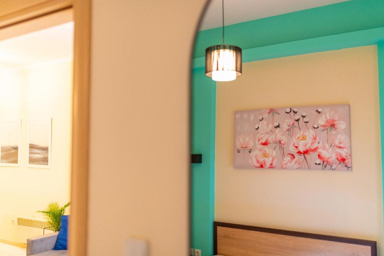 Niovi, Stylish Apartment Near The Waterfront Salonicco Esterno foto